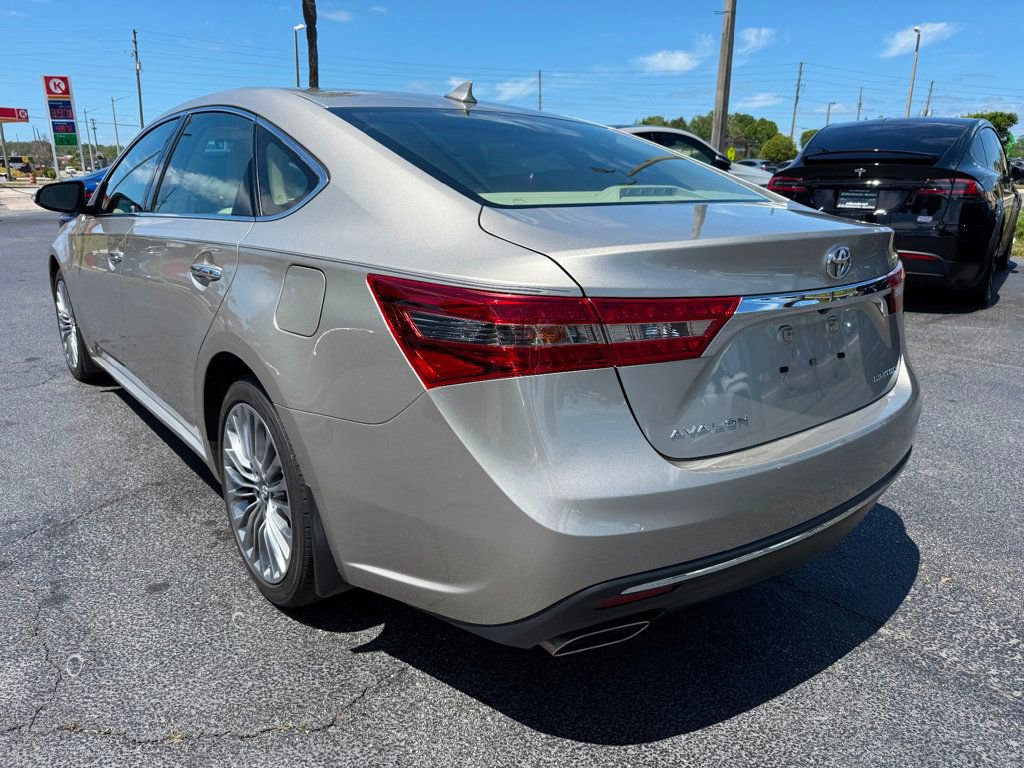 Used 2016 Toyota Avalon Limited w/ Toyota Safety Sense Package FWD image 7
