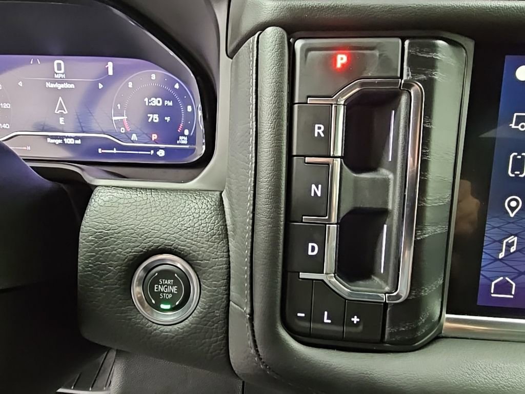 Used 2024 GMC Yukon XL Denali image 25