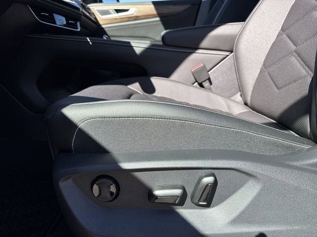 New 2026 Volkswagen Atlas SE image 13