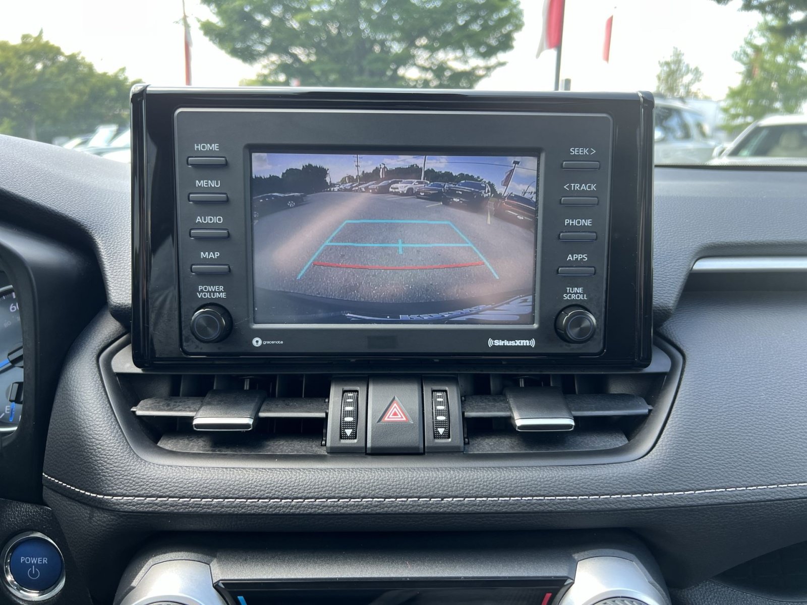 Used 2022 Toyota RAV4 XLE Premium AWD/4WD image 35