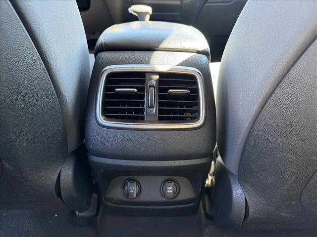 Used 2020 Kia Sorento FWD V6 image 24