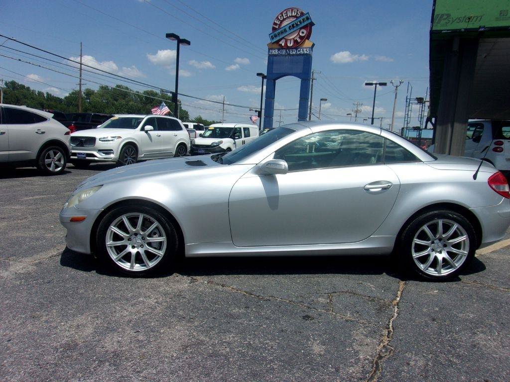 Used 2007 Mercedes-Benz SLK 350 image 4
