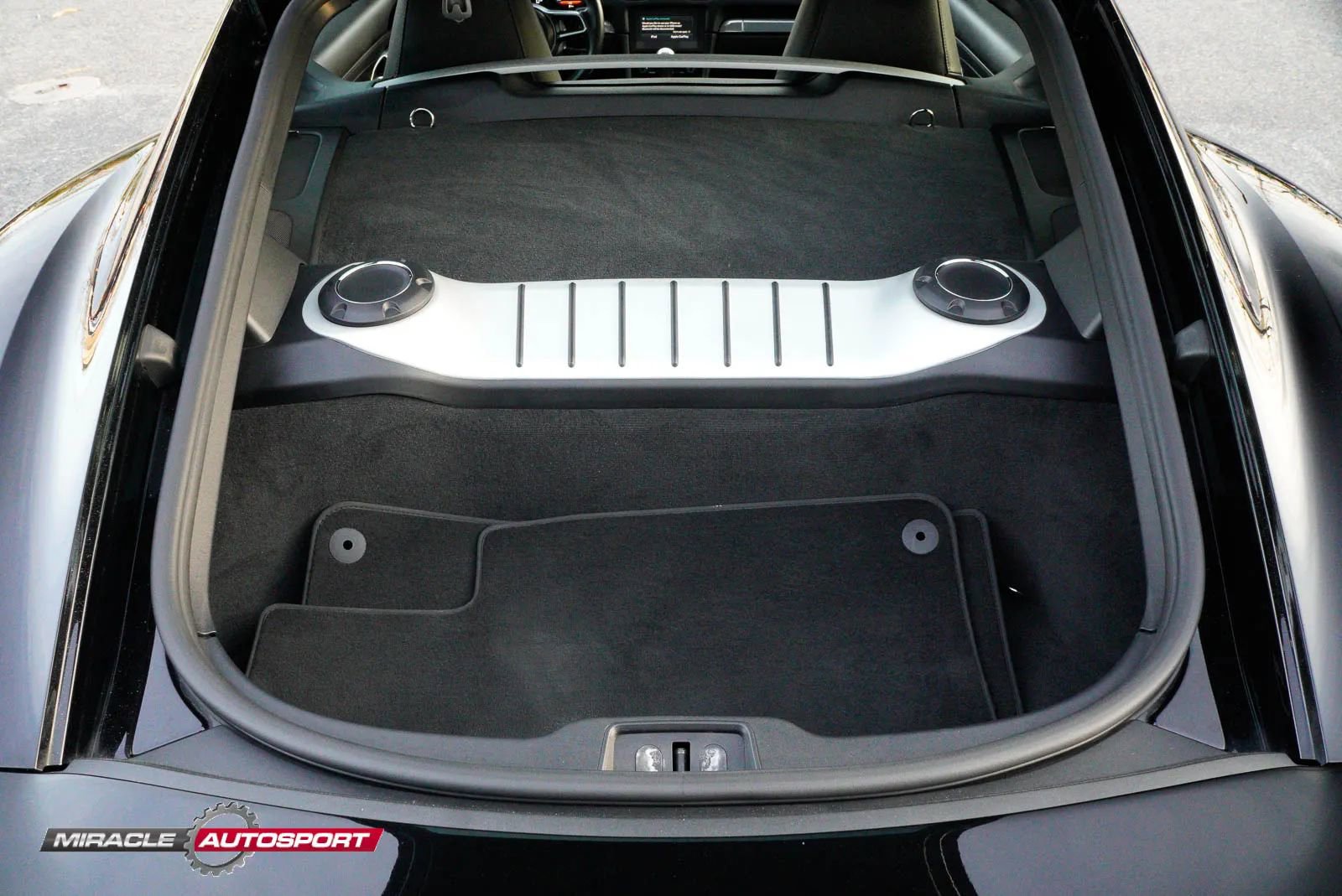 Used 2018 Porsche 718 Cayman image 15