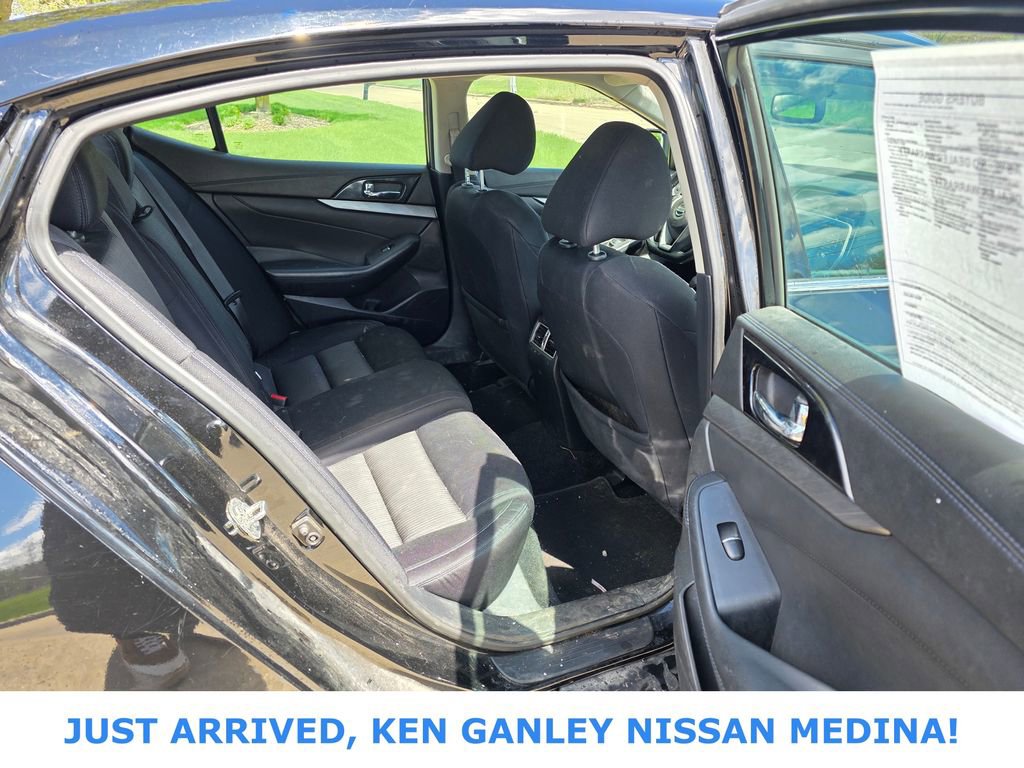 Used 2018 Nissan Maxima 3.5 S FWD image 18