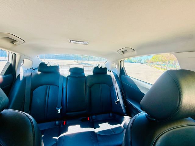 Used 2018 Kia Optima EX image 37