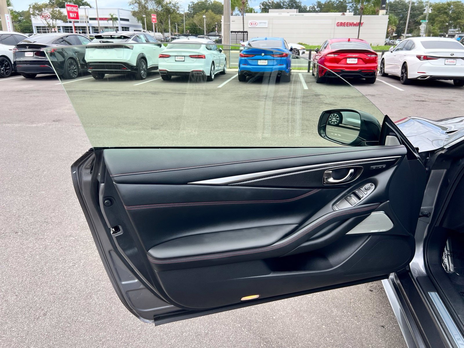 Used 2022 INFINITI Q60 Red Sport 400 AWD/4WD image 29