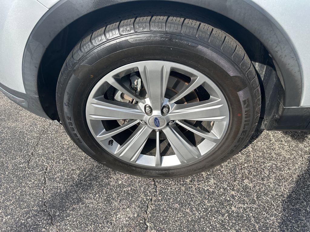 Used 2018 Ford Explorer Limited FWD image 9
