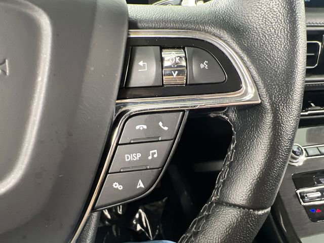 Used 2023 Lincoln Nautilus AWD image 17