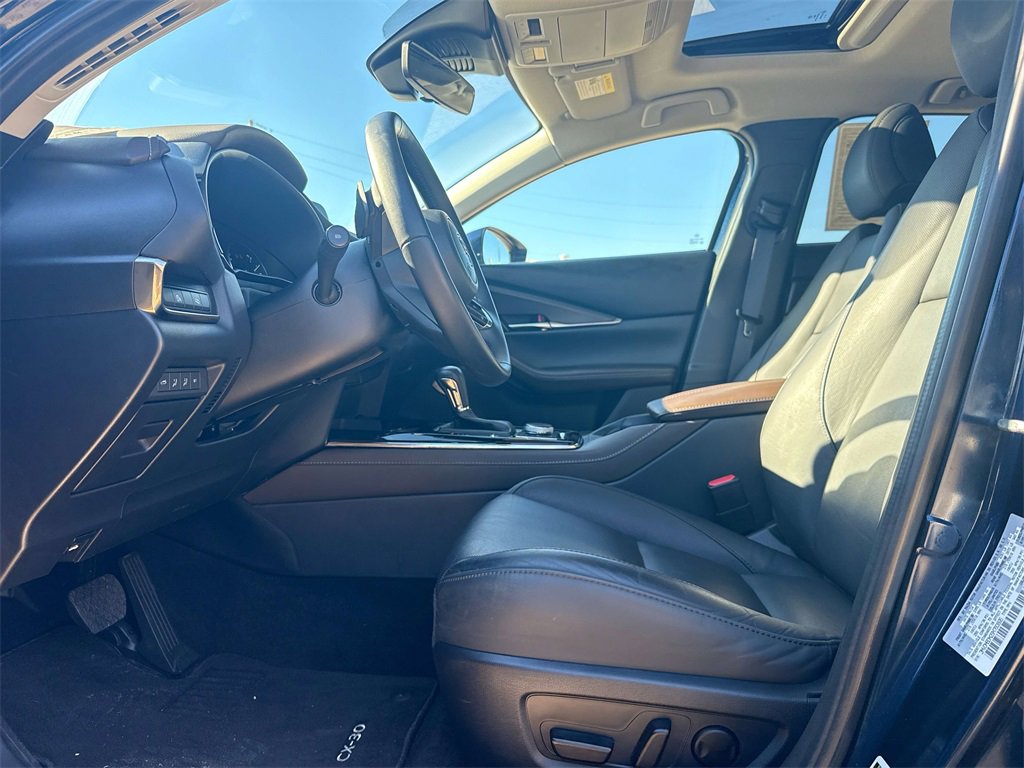 Used 2025 MAZDA CX-30 AWD 2.5 S w/ Premium Package image 10