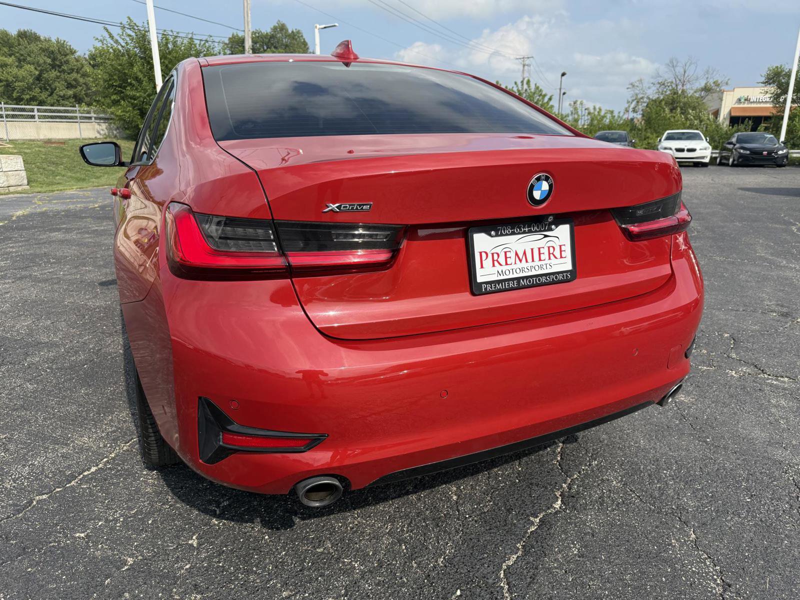 Used 2019 BMW 330i xDrive Sedan w/ Convenience Package AWD/4WD image 5