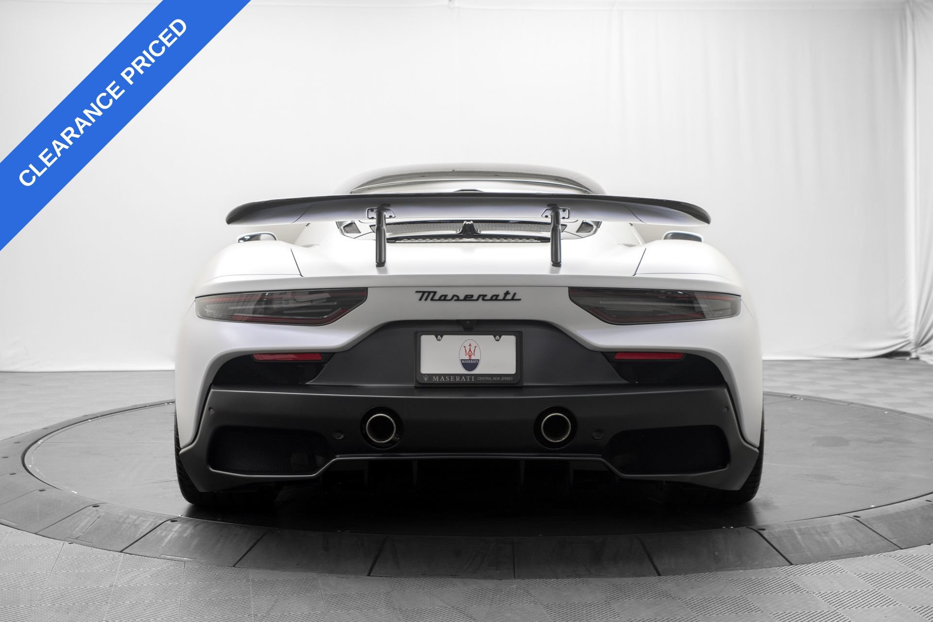 Used 2022 Maserati MC20 Coupe RWD image 4