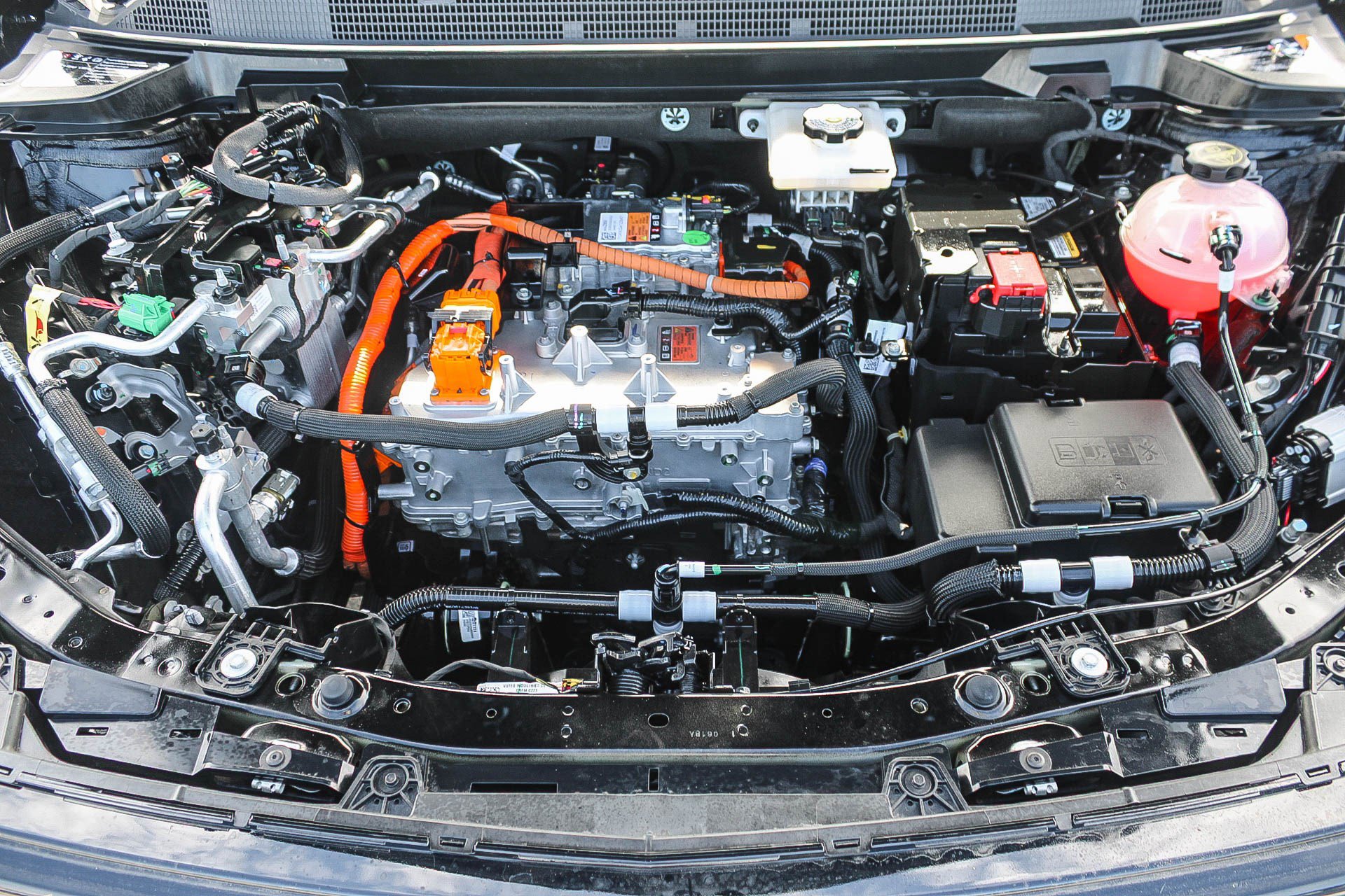 Used 2025 Chevrolet Equinox EV RS image 27