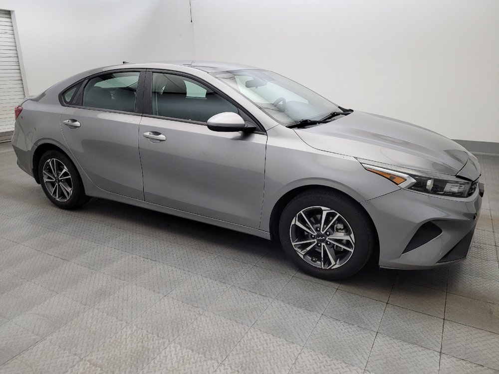 Used 2022 Kia Forte LXS FWD image 11