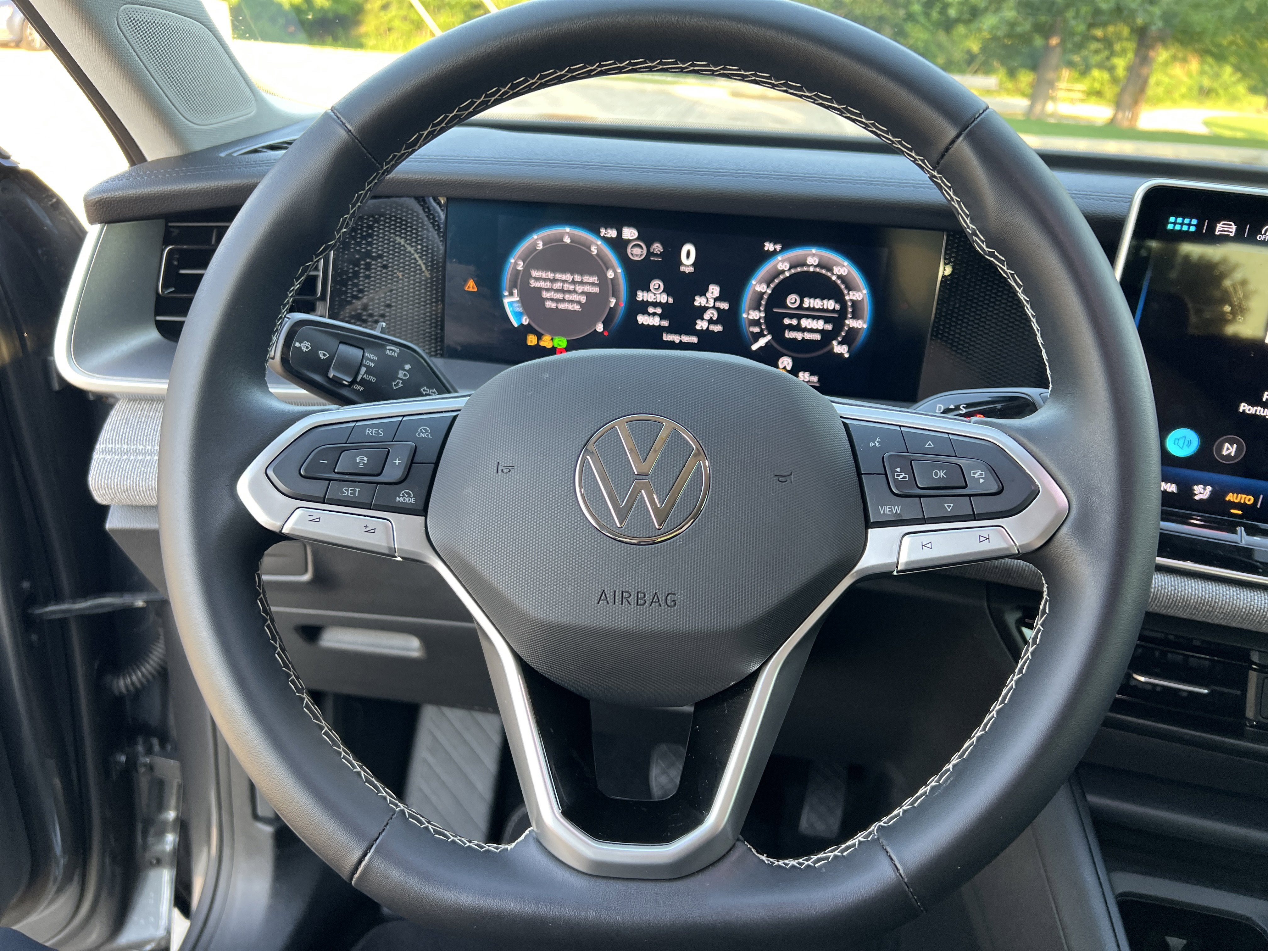 Certified 2025 Volkswagen Tiguan S FWD image 16