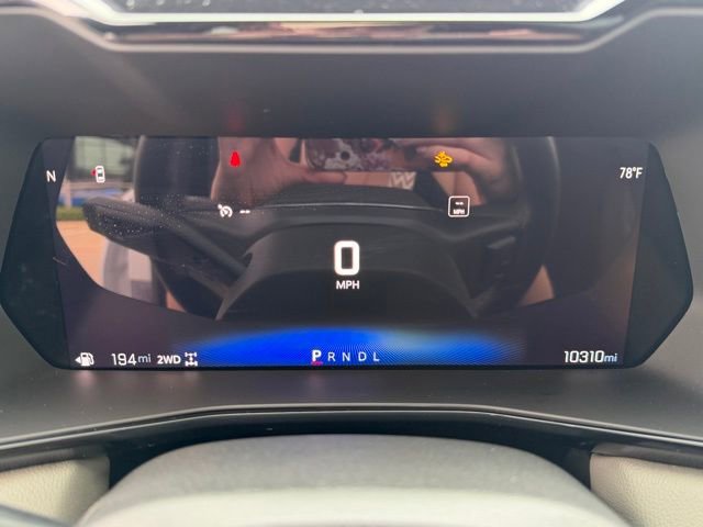 Used 2024 Chevrolet Colorado ZR2 w/ Technology Package AWD/4WD image 14