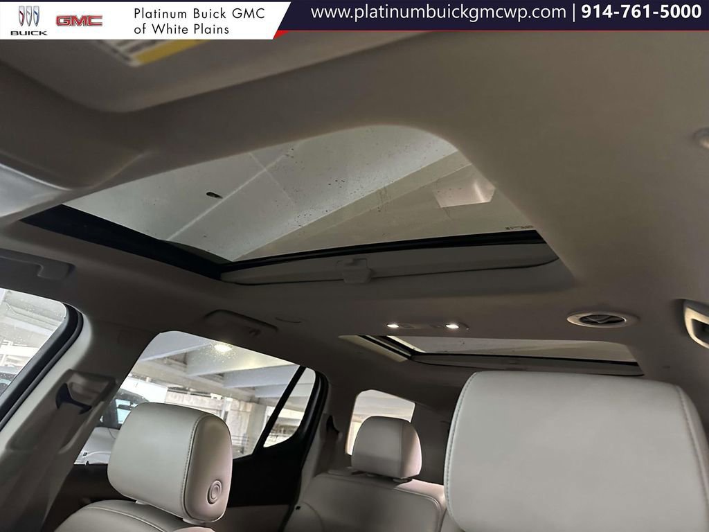 Used 2022 GMC Acadia SLT w/ Preferred Package image 34