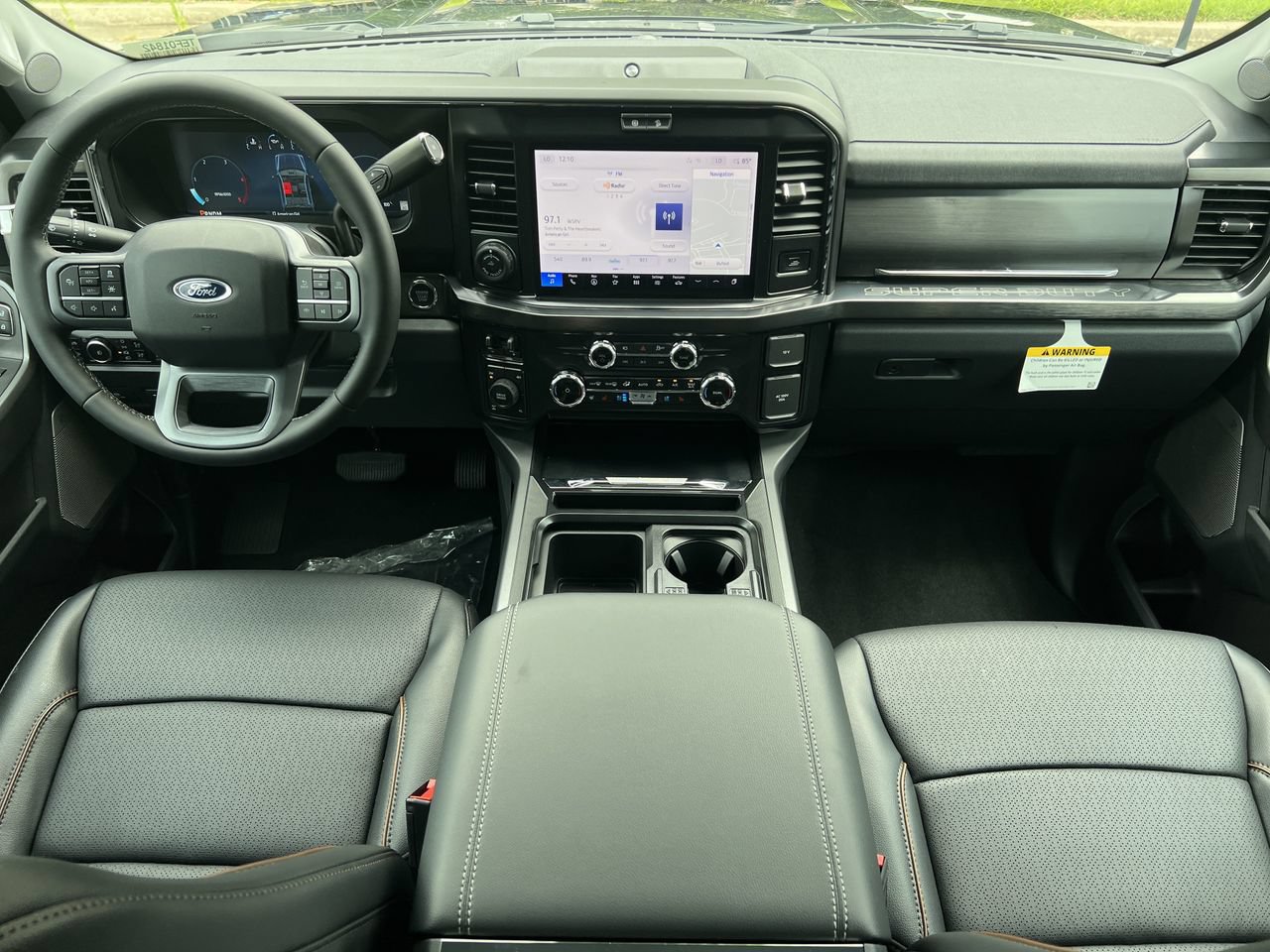 New 2026 Ford F250 Lariat w/ Black Appearance Package AWD/4WD image 2