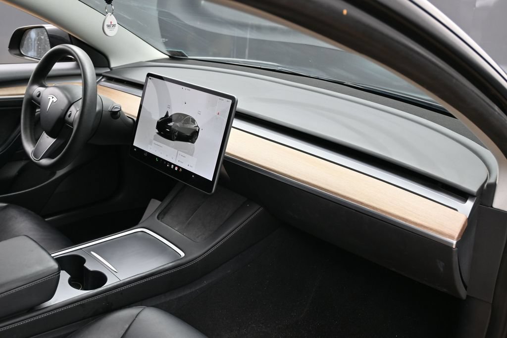 Used 2023 Tesla Model 3 Standard Range RWD image 37