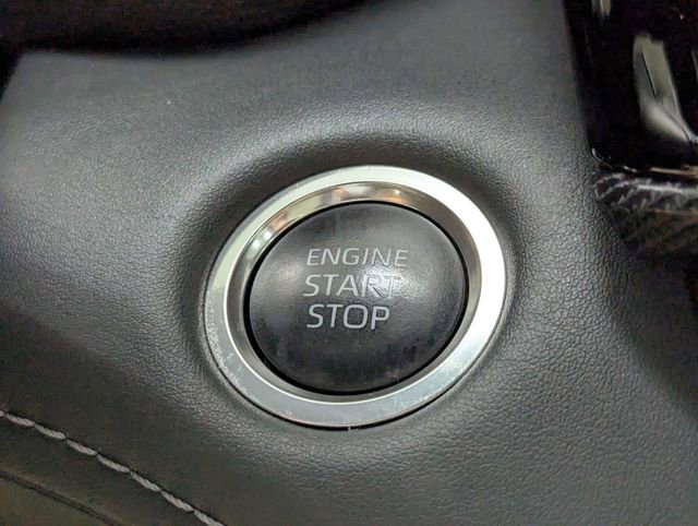 Used 2025 Toyota Highlander XSE image 24