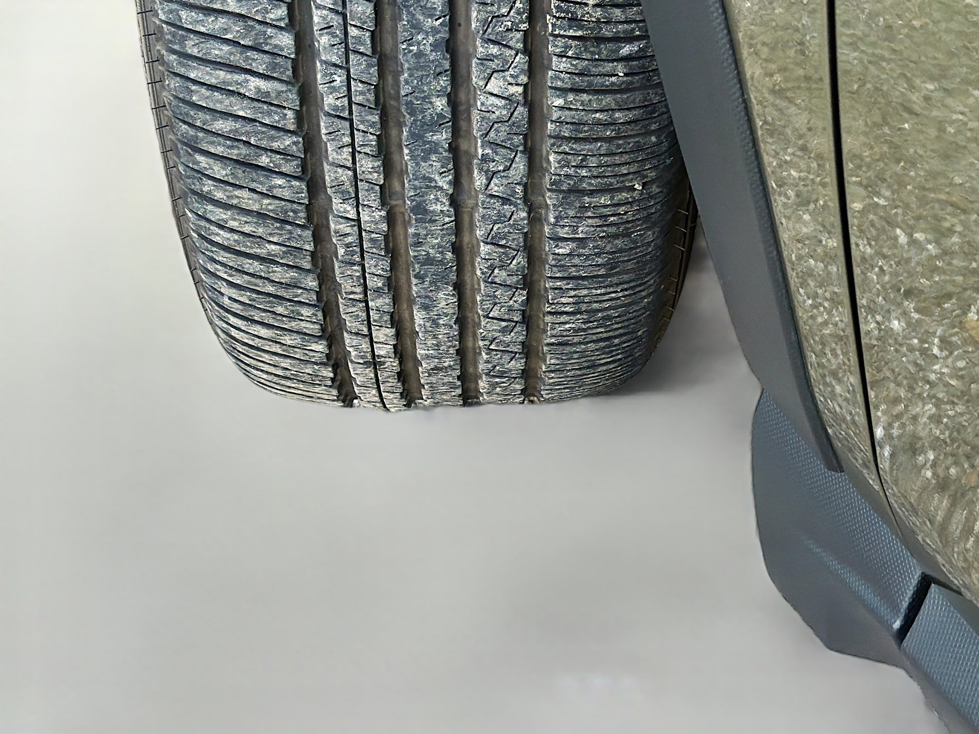 Certified 2025 Subaru Ascent Bronze Edition w/ Onyx Package image 44