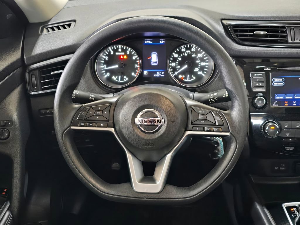 Used 2018 Nissan Rogue S AWD/4WD image 10