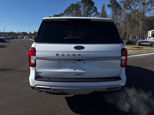 Used 2024 Ford Expedition XLT image 7