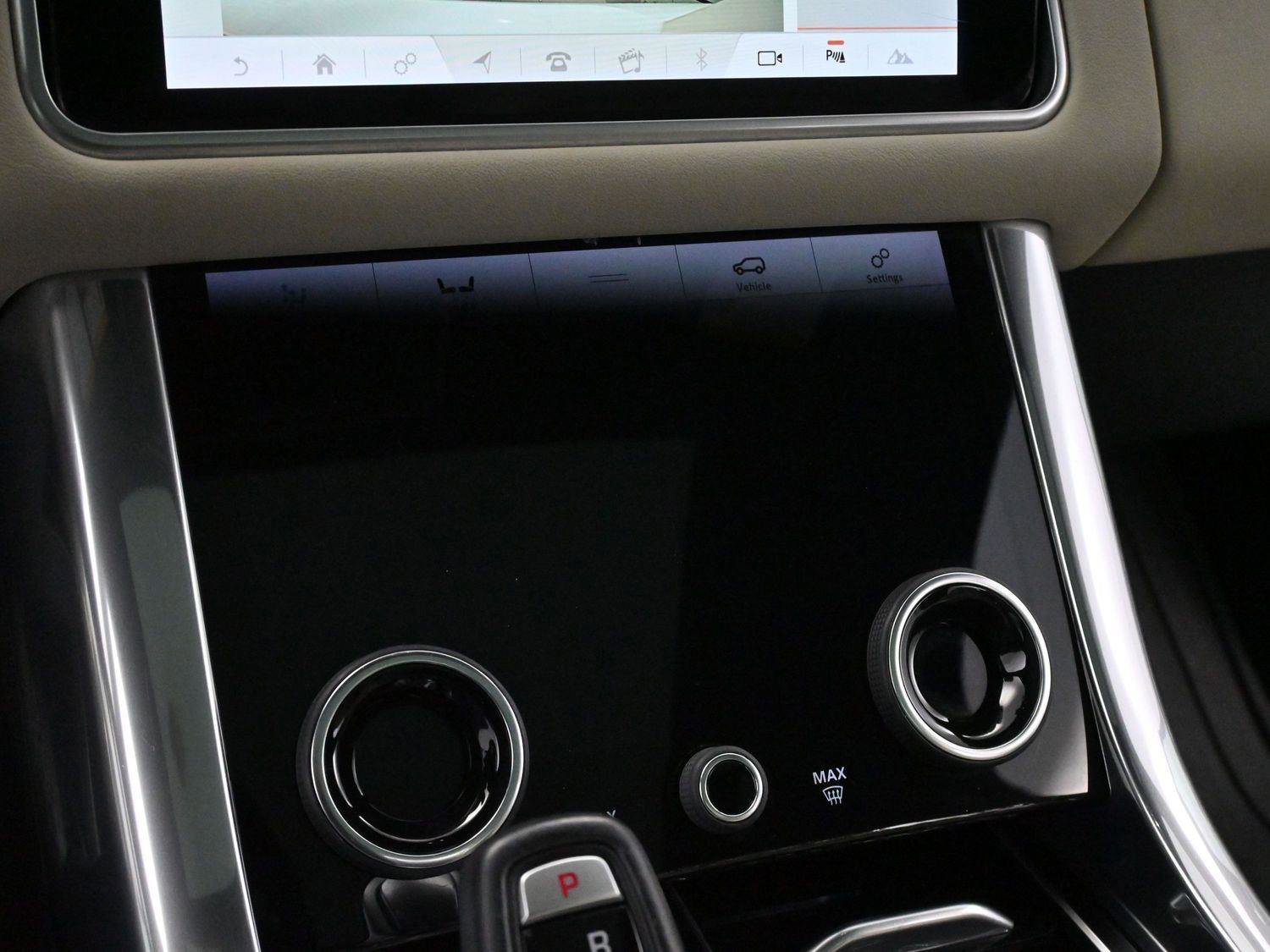 Used 2019 Land Rover Range Rover Sport HSE image 24