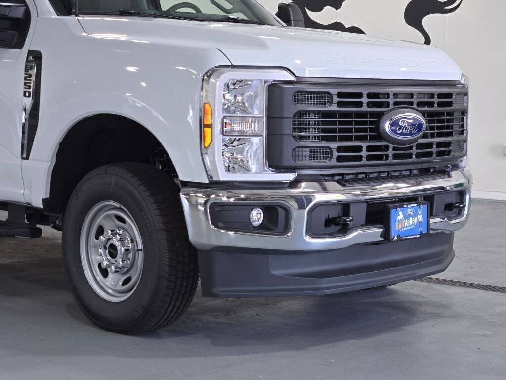 New 2026 Ford F250 XL w/ 360-Degree Camera Package image 2