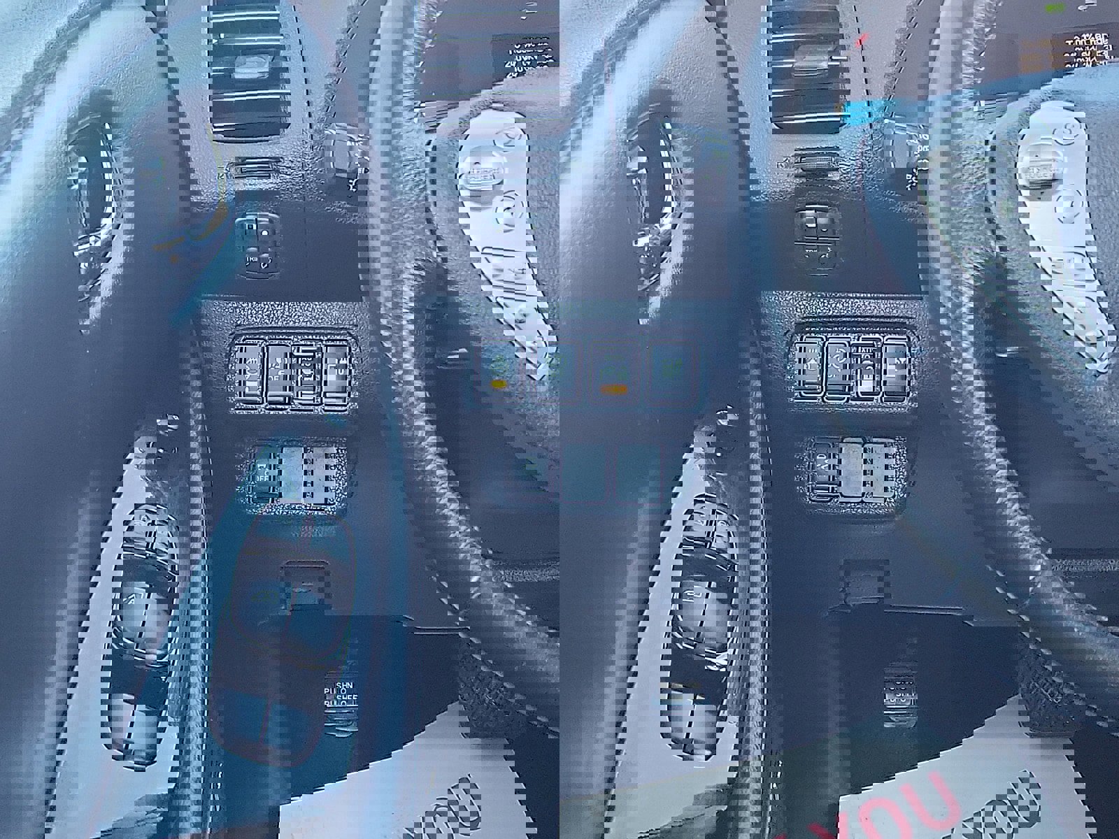 Used 2015 Nissan Leaf SL w/ Premium Package image 13