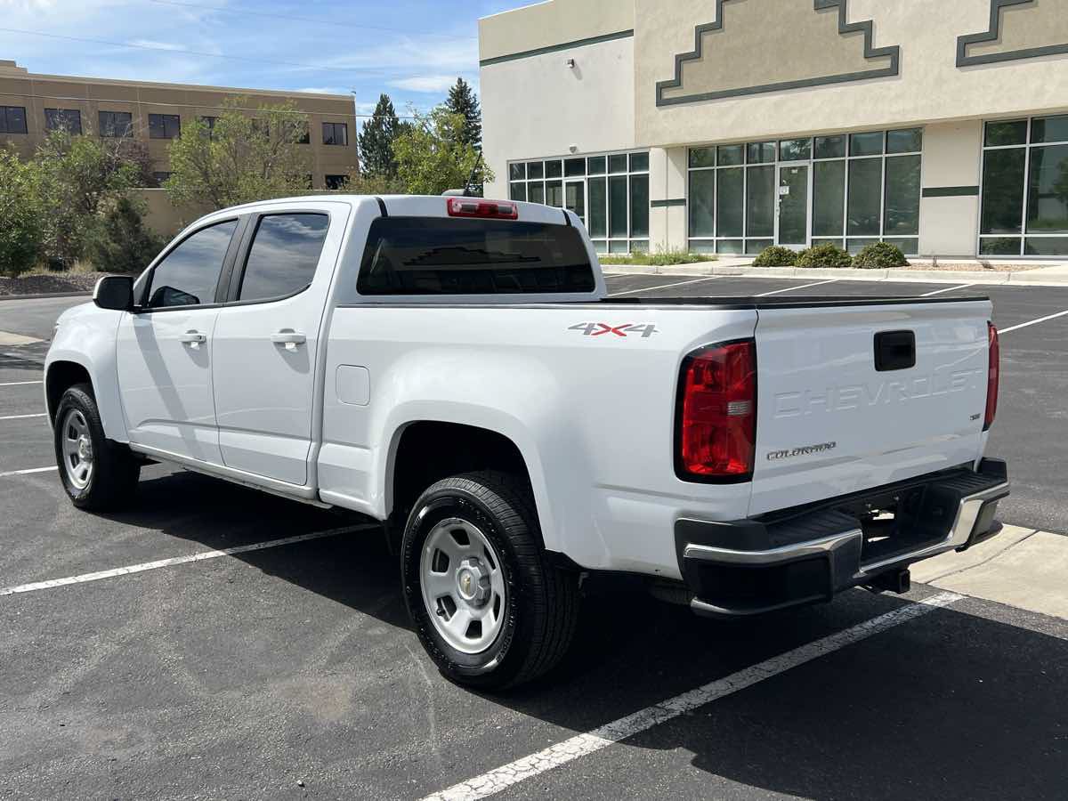 Used 2022 Chevrolet Colorado W/T w/ WT Convenience Package AWD/4WD image 5