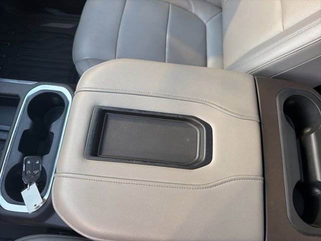 Used 2019 GMC Sierra 1500 SLT w/ SLT Premium Plus Package AWD/4WD image 24