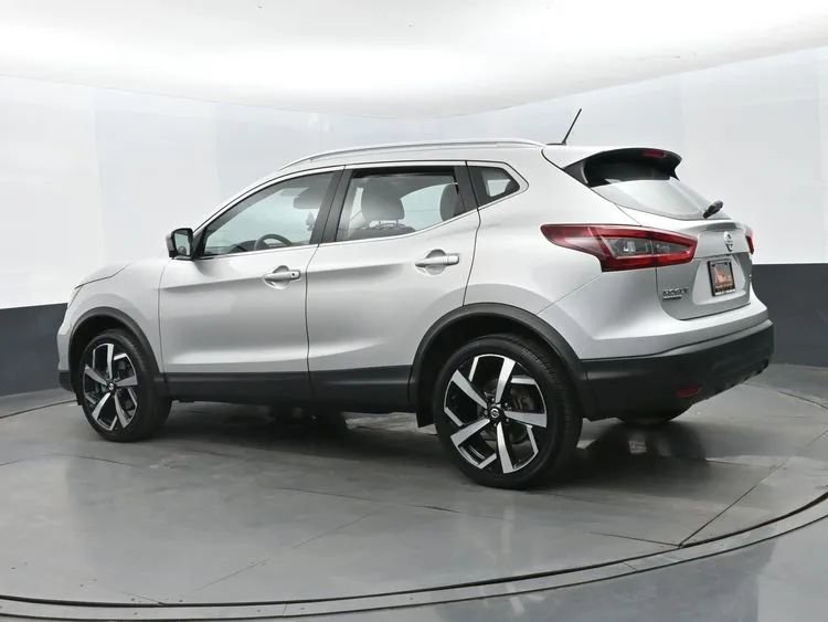 Used 2022 Nissan Rogue Sport SL w/ Premium Package AWD/4WD image 9