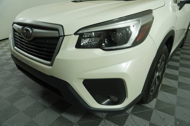 Used 2021 Subaru Forester Premium image 11