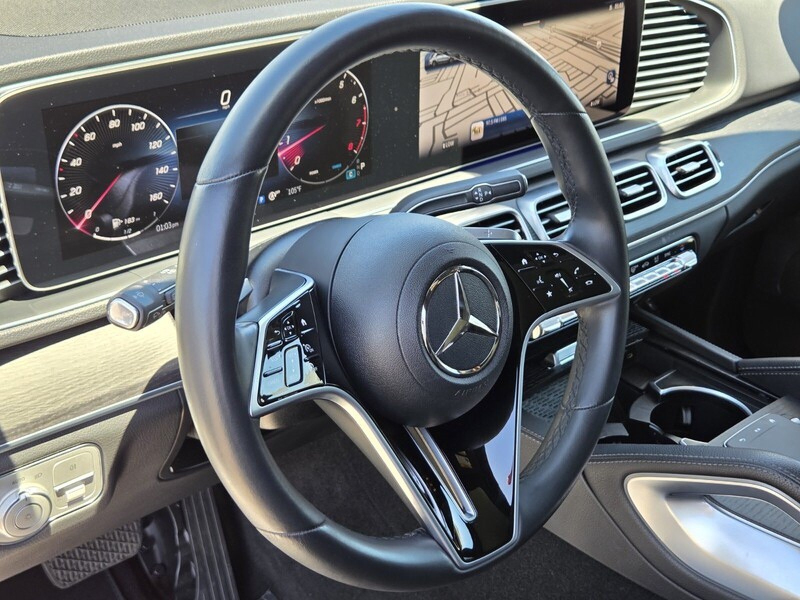 Certified 2024 Mercedes-Benz GLE 350 4MATIC image 25