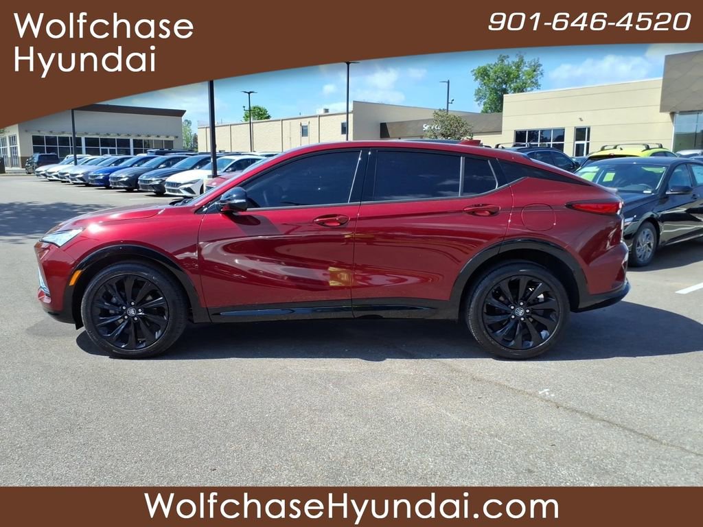 Used 2024 Buick Envista Sport Touring w/ Convenience I Package image 2