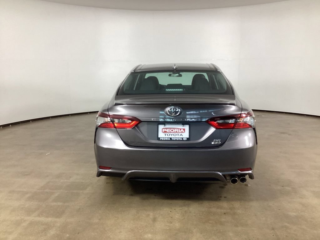 Used 2023 Toyota Camry SE AWD/4WD image 6