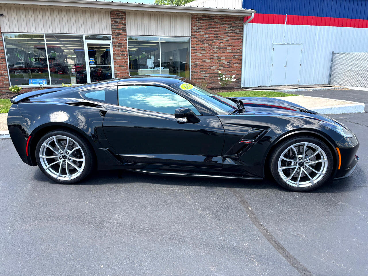Used 2017 Chevrolet Corvette Grand Sport image 2
