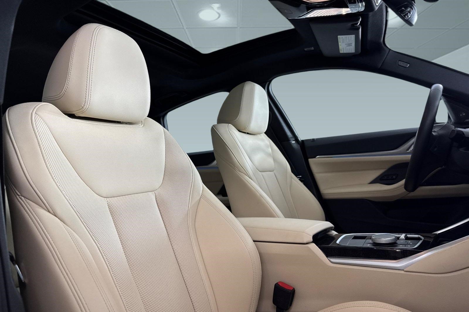 Certified 2023 BMW i4 eDrive35 RWD image 33