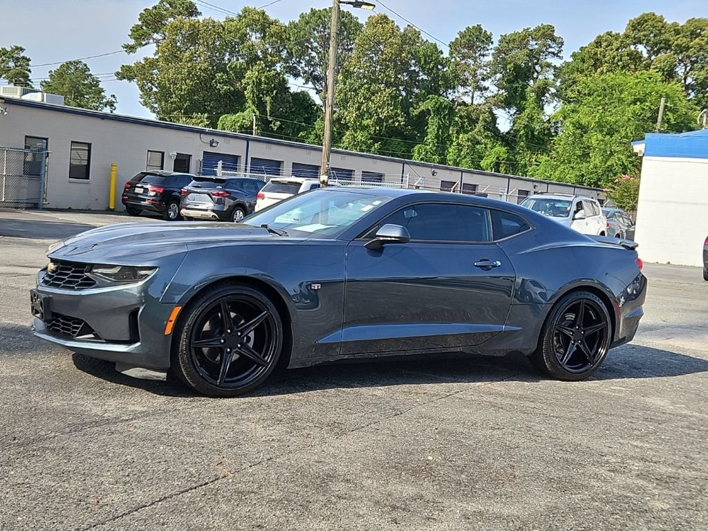 Used 2020 Chevrolet Camaro LT RWD image 3