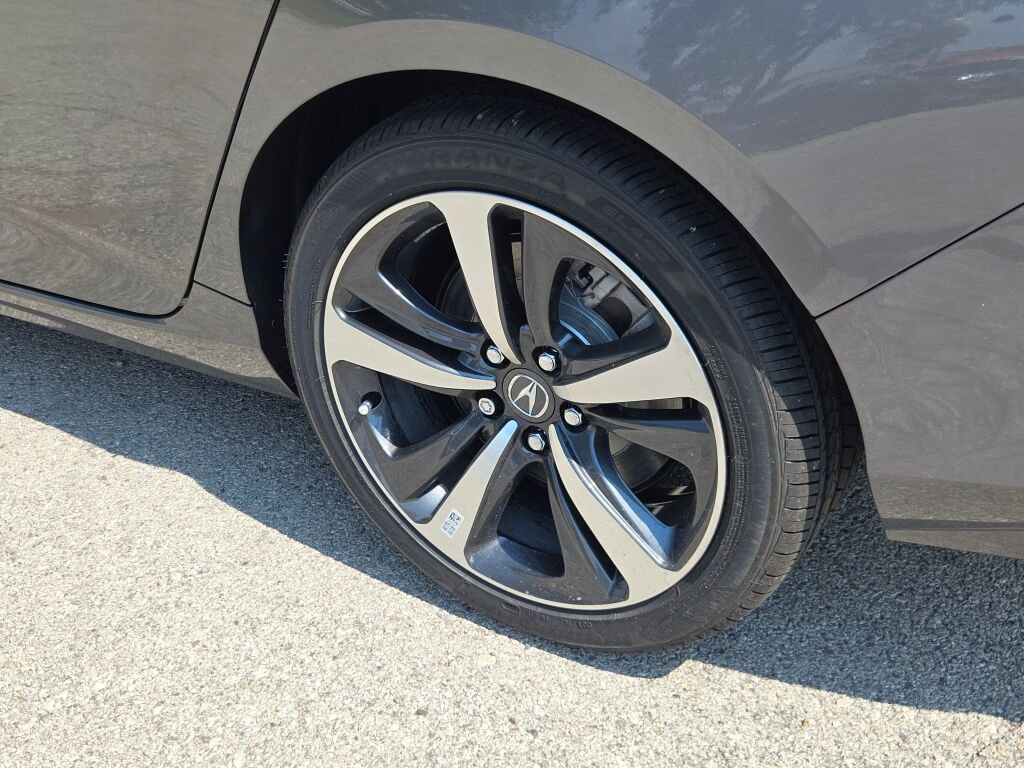 New 2025 Acura TLX Technology Package image 18