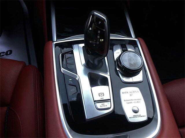 Used 2019 BMW ALPINA B7 xDrive w/ Luxury Rear Seating Package image 28