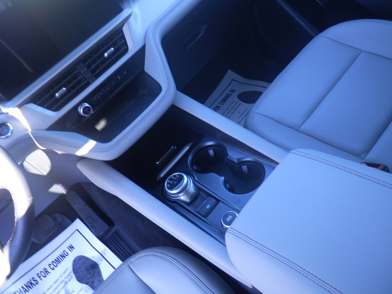 Certified 2025 Ford Explorer Active w/ Active Comfort Package image 19