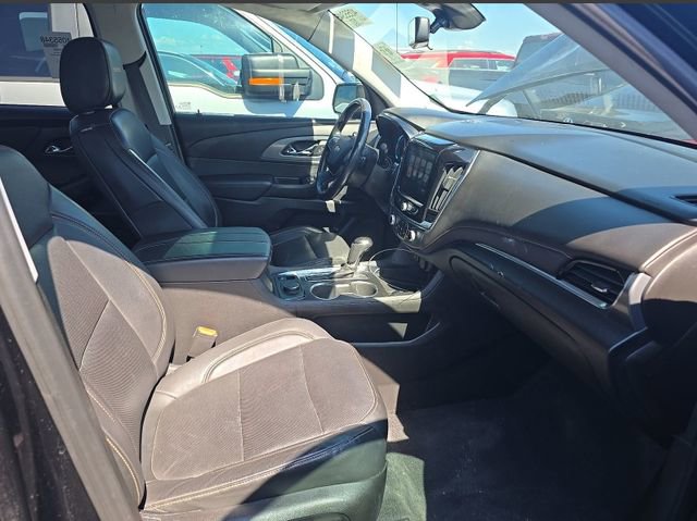 Used 2019 Chevrolet Traverse Premier w/ Redline Edition FWD image 9