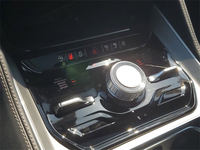 New 2026 Jeep Grand Wagoneer Limited image 30