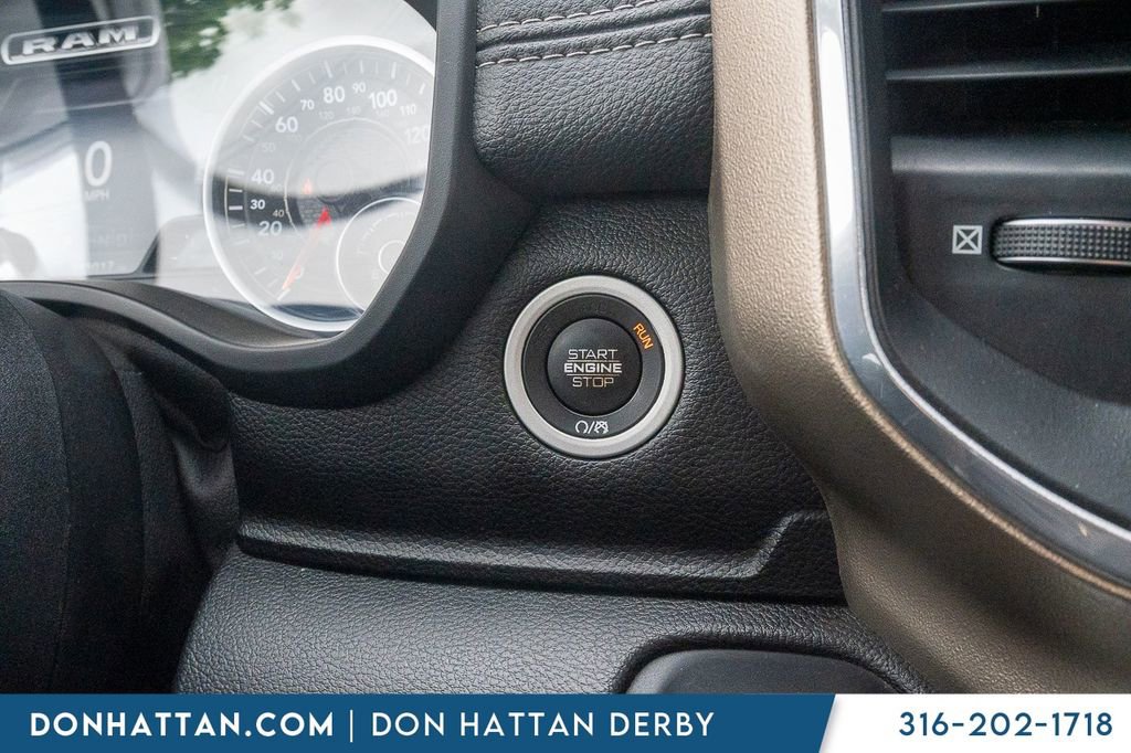 Used 2019 RAM 1500 Laramie AWD/4WD image 11