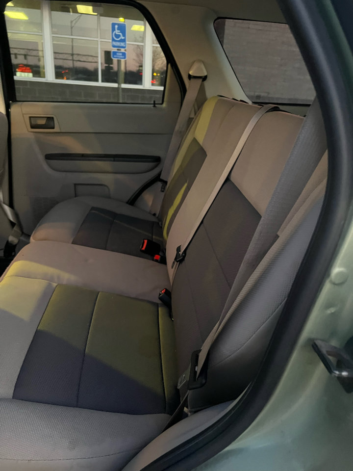 Used 2008 Ford Escape XLT image 9