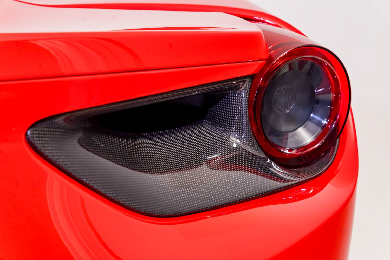 Used 2019 Ferrari 488 GTB RWD image 50