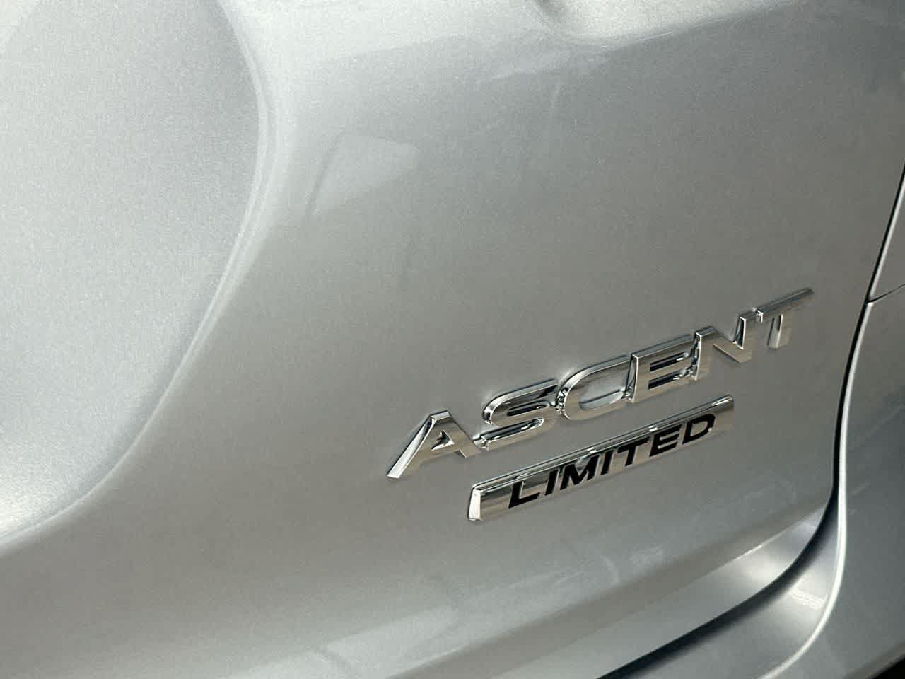 New 2026 Subaru Ascent Limited AWD/4WD image 10