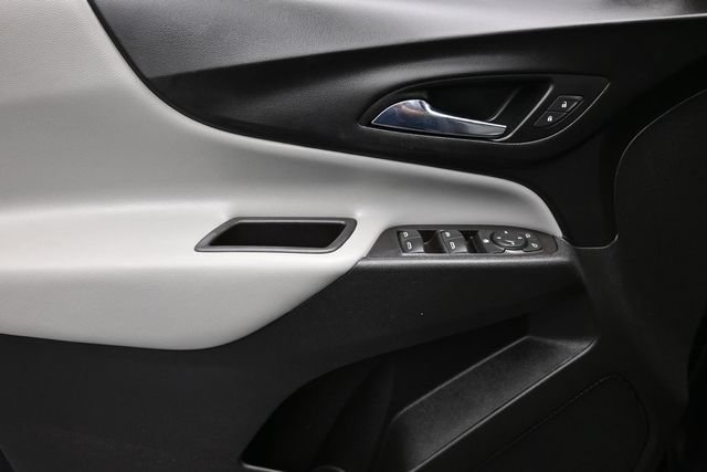 Used 2020 Chevrolet Equinox LS FWD image 7