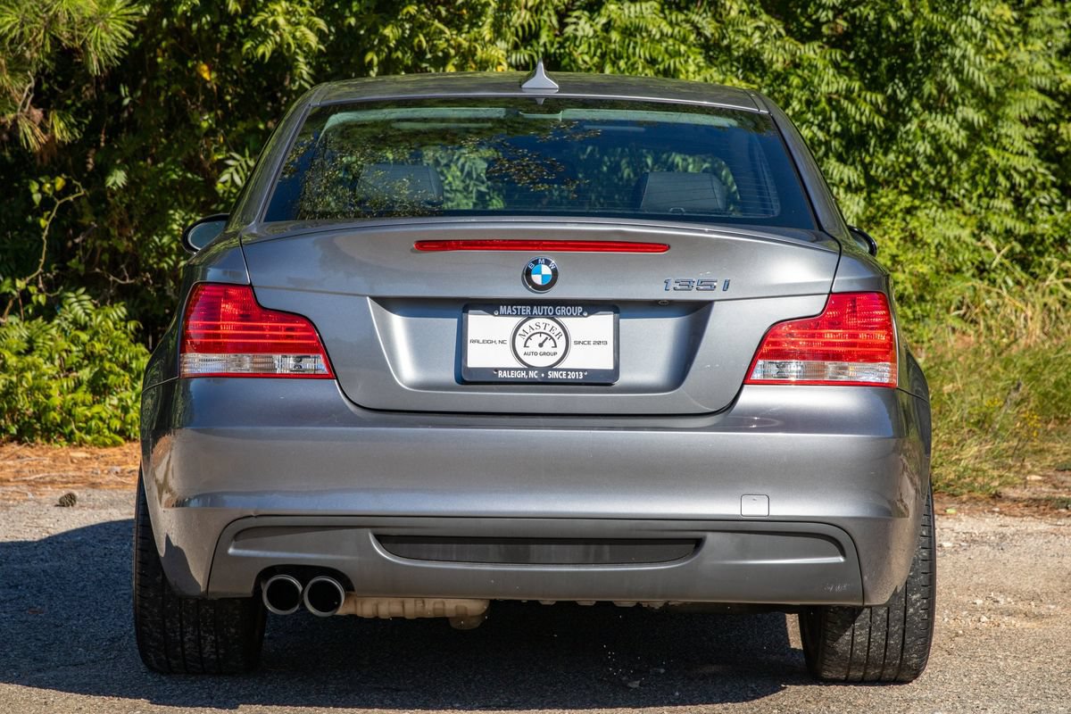 Used 2009 BMW 135i Coupe RWD image 7